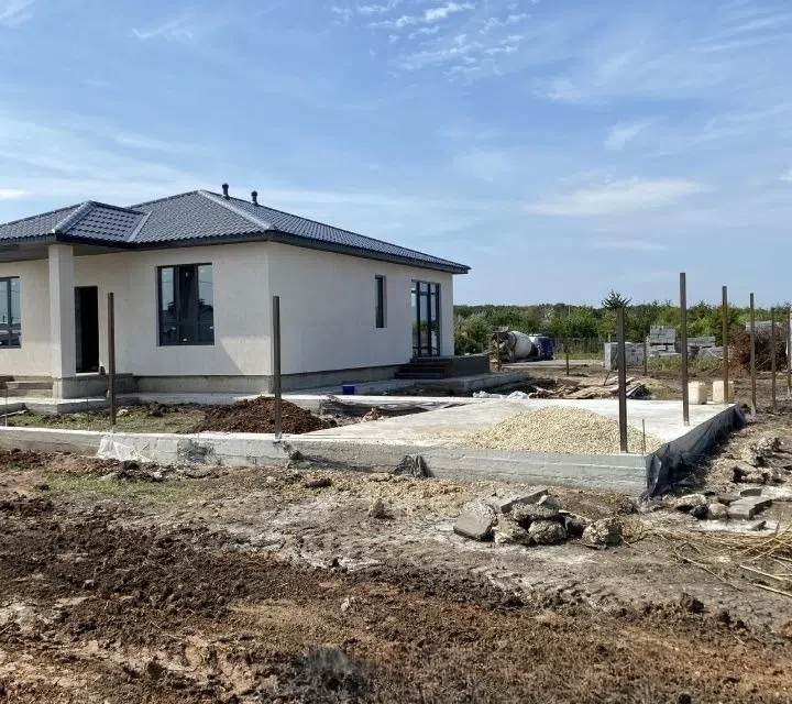 Продаётся 1-этажный дом, 110 м²