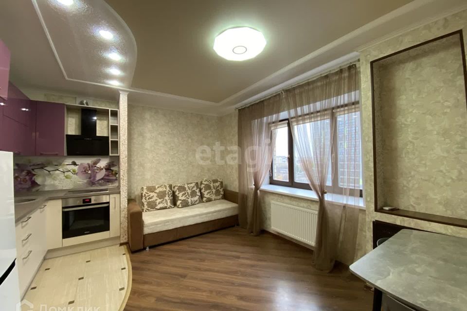Сдаётся 1-комнатная квартира, 50.5 м²