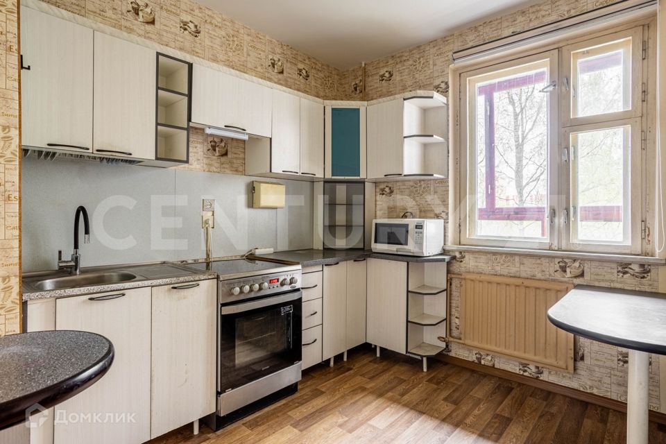 Продаётся 1-комнатная квартира, 39.8 м²