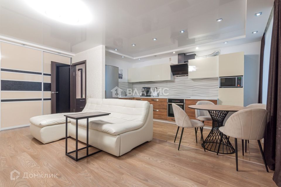 Продаётся 2-комнатная квартира, 69 м²