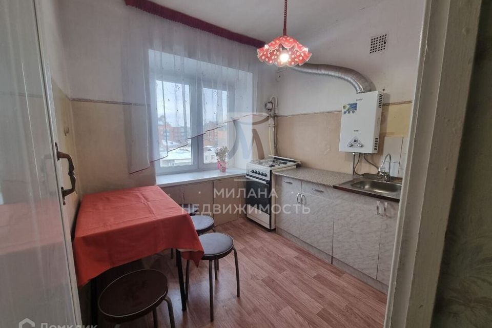 Продаётся 3-комнатная квартира, 41.1 м²