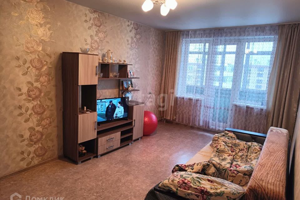 Продаётся 2-комнатная квартира, 43.8 м²