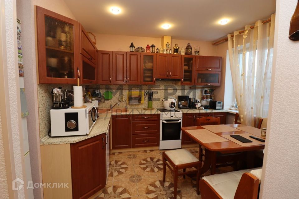 Продаётся 3-комнатная квартира, 69.9 м²
