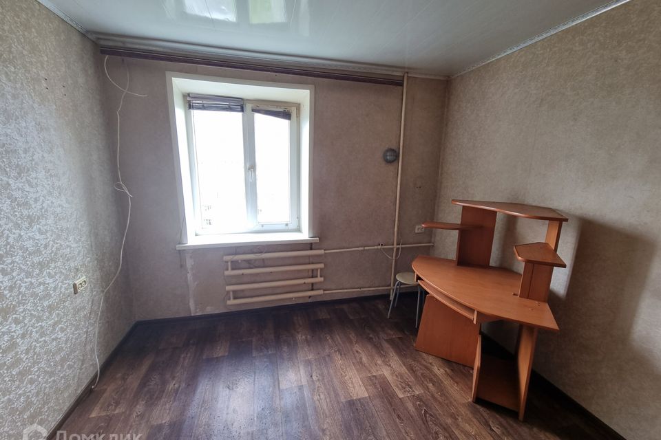 Продаётся комната в 4-комн. квартире, 38 м²