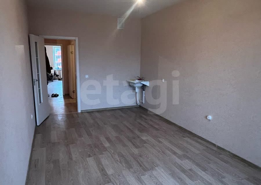 Продаётся 1-комнатная квартира, 45.8 м²