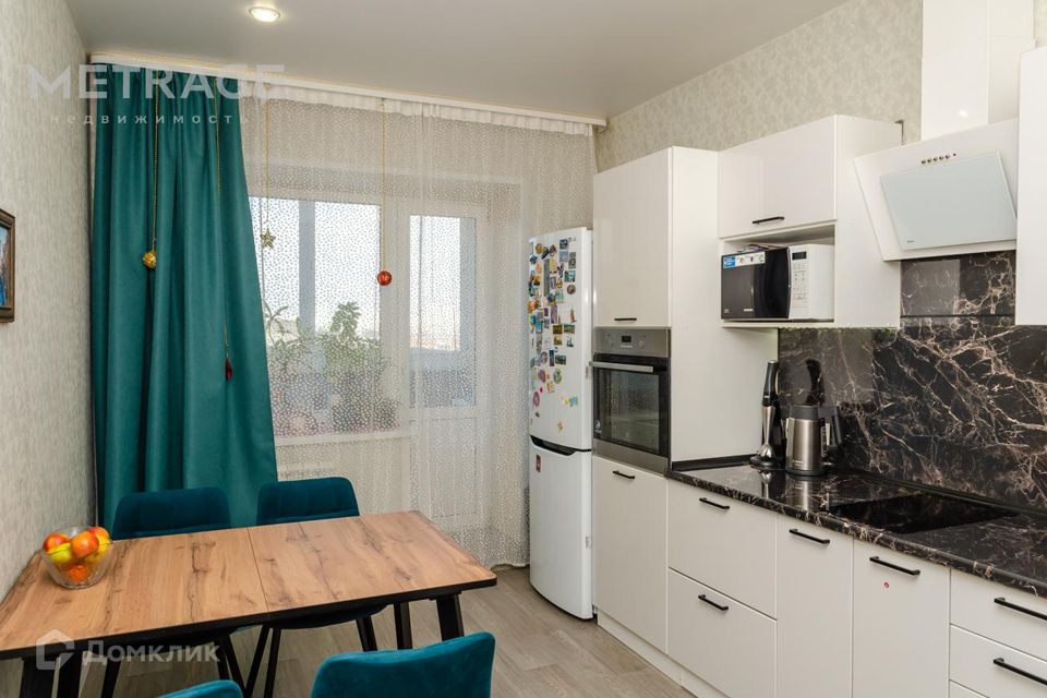 Продаётся 3-комнатная квартира, 71 м²