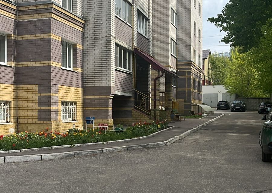 Сдаётся 2-комнатная квартира, 65.6 м²