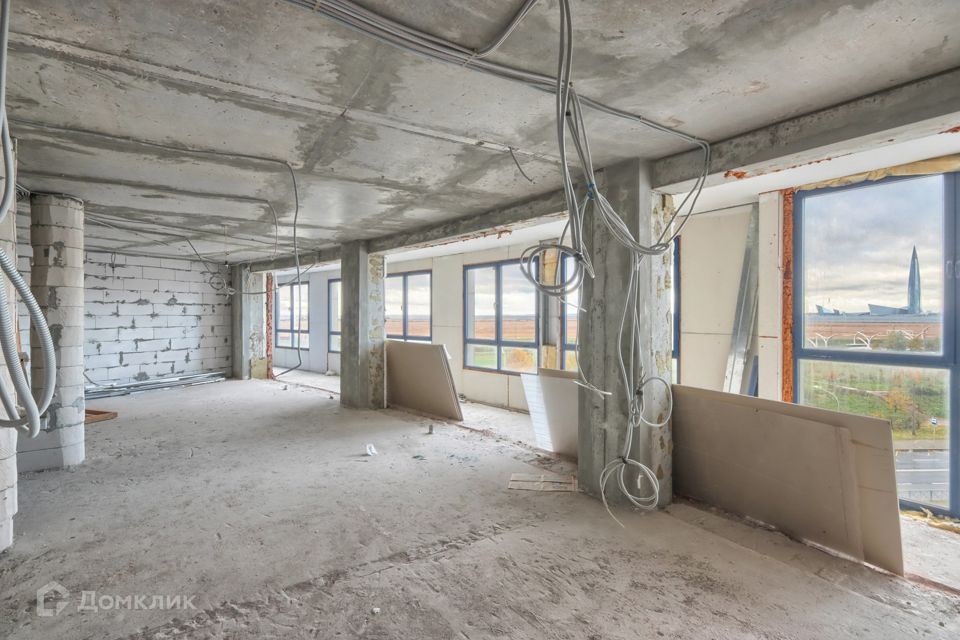 Продаётся 4-комнатная квартира, 170 м²