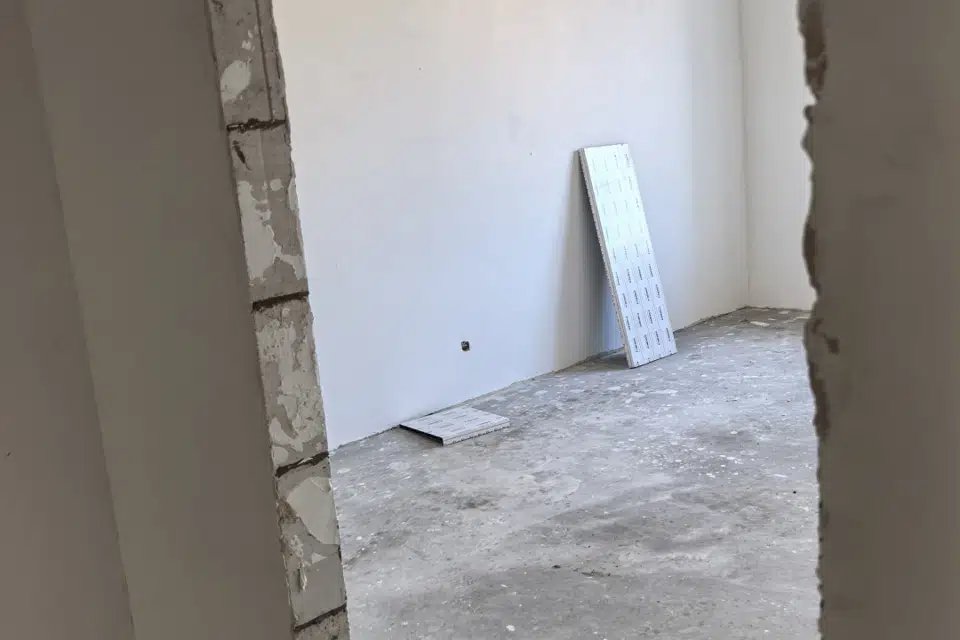Продаётся 3-комнатная квартира, 93 м²