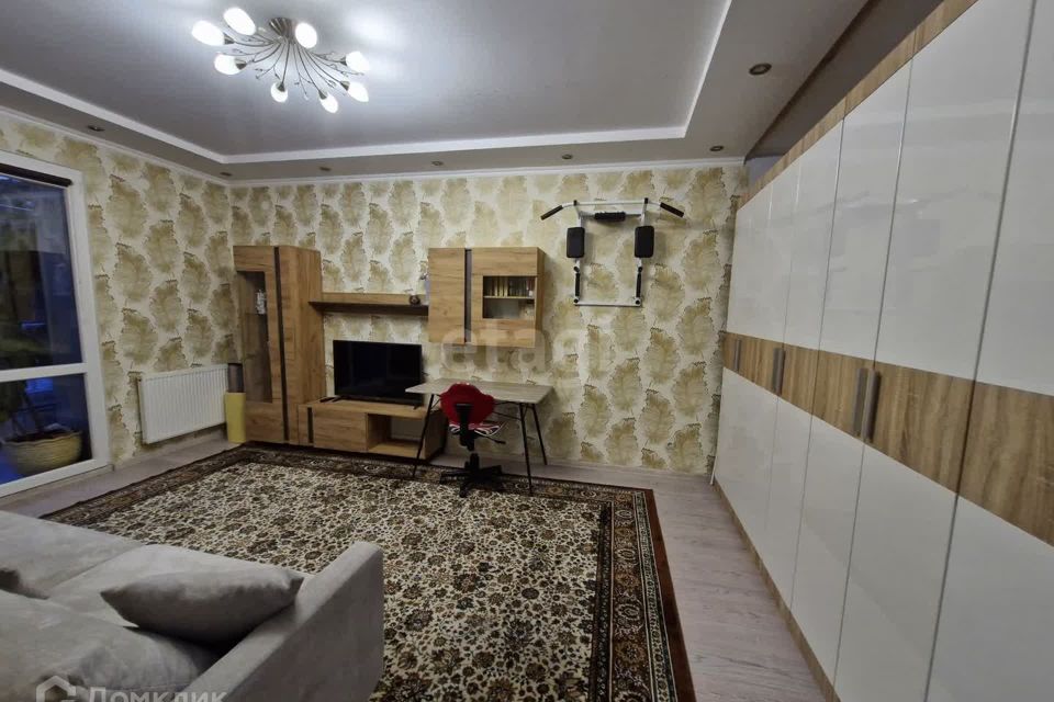 Продаётся 2-комнатная квартира, 67 м²