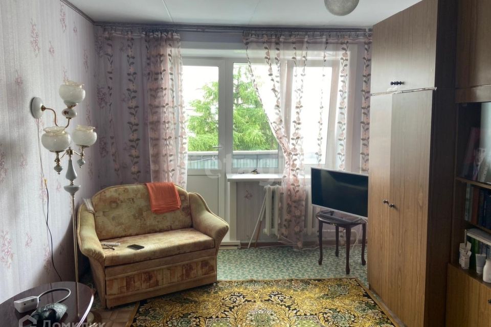 Продаётся 3-комнатная квартира, 58.2 м²