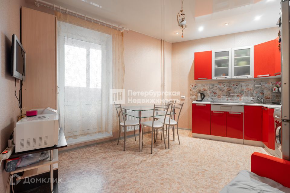 Продаётся 3-комнатная квартира, 67.9 м²
