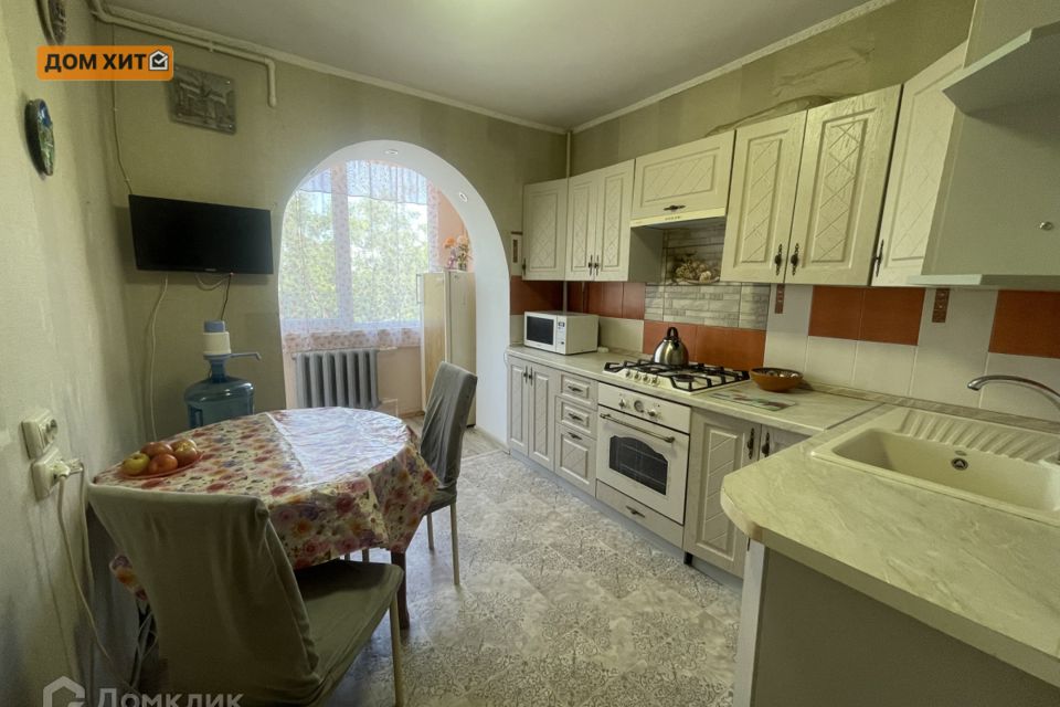 Продаётся 2-комнатная квартира, 57 м²