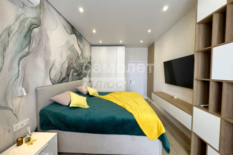 Продаётся 2-комнатная квартира, 69.6 м²