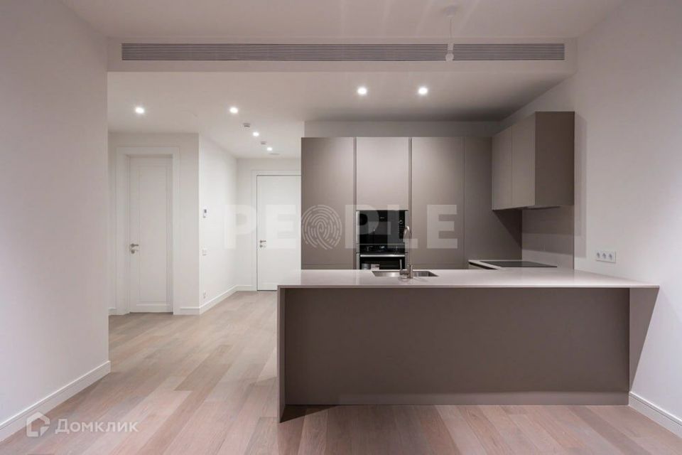 Продаётся 2-комнатная квартира, 64.8 м²