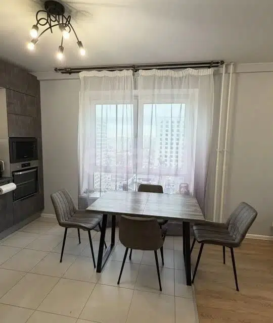 Продаётся 3-комнатная квартира, 58.7 м²