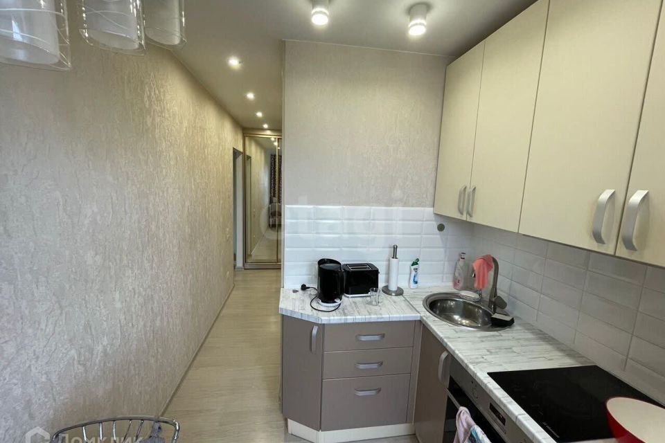 Продаётся 2-комнатная квартира, 43.8 м²