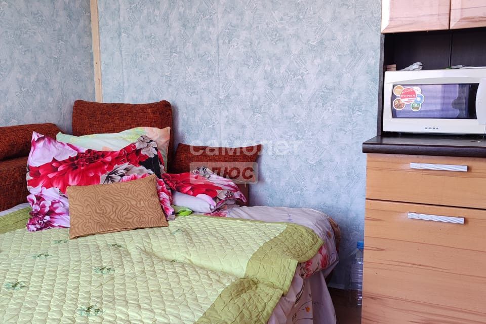 Продаётся комната в 6-комн. квартире, 19.3 м²