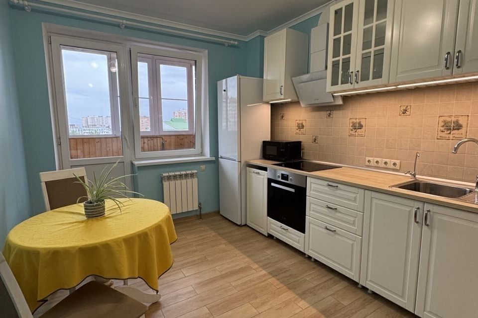 Продаётся 1-комнатная квартира, 37 м²