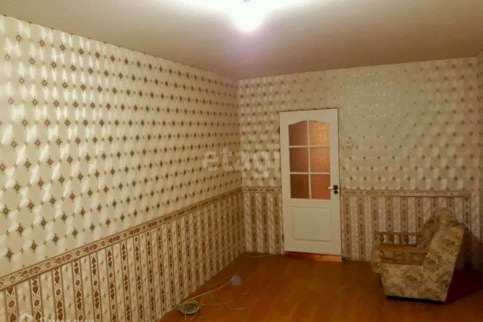 Продаётся 1-комнатная квартира, 38 м²