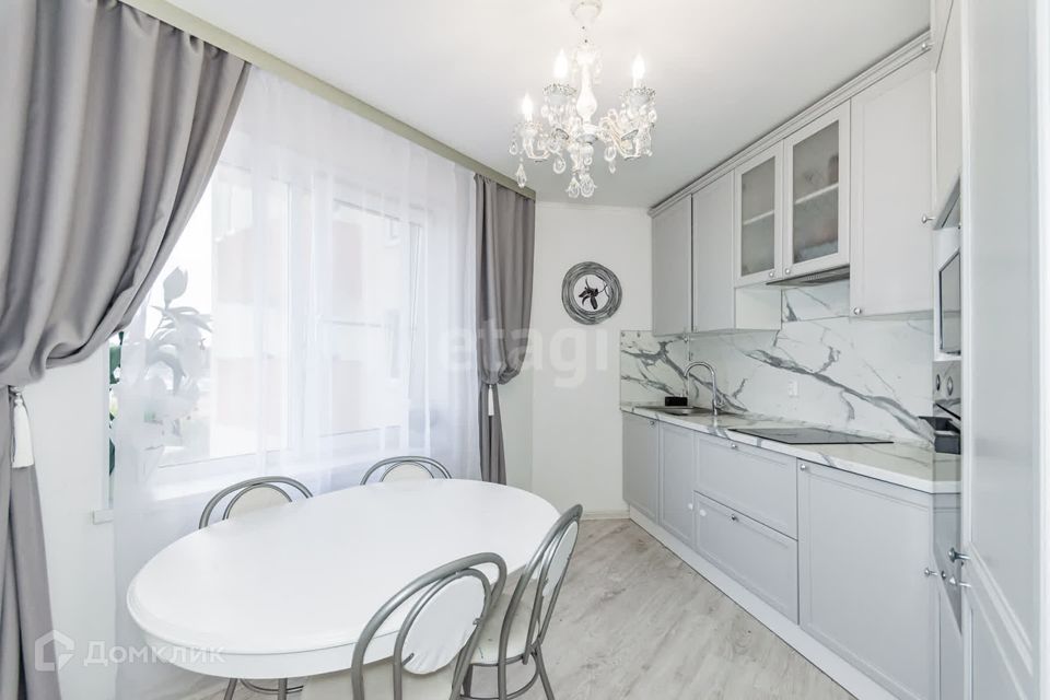 Продаётся 2-комнатная квартира, 59.2 м²