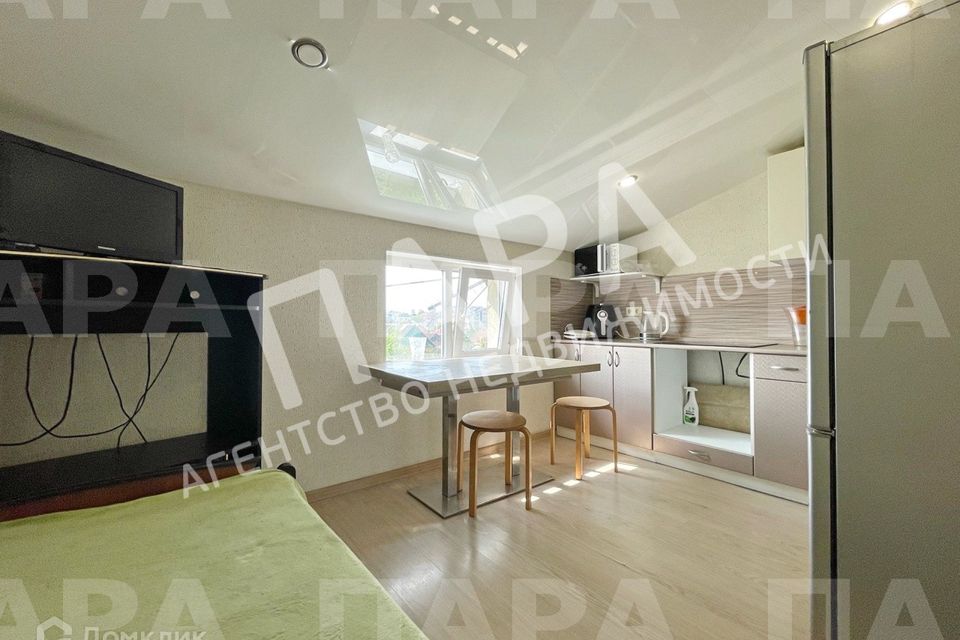 Сдаётся 1-комнатная квартира, 40 м²