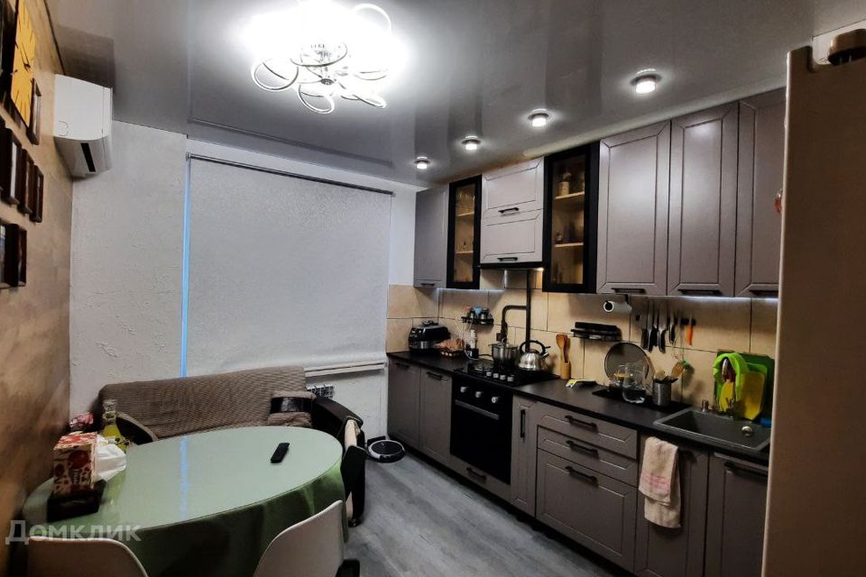 Продаётся 2-комнатная квартира, 52.4 м²