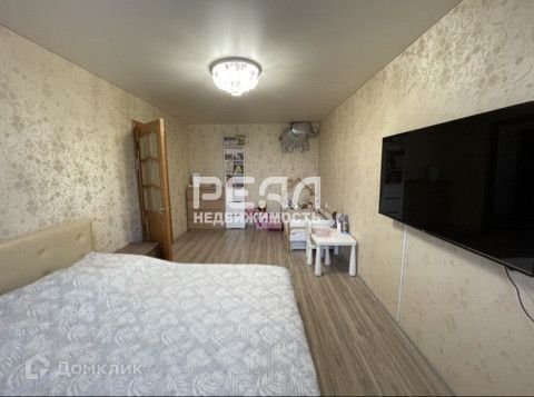 Продаётся 1-комнатная квартира, 35.9 м²