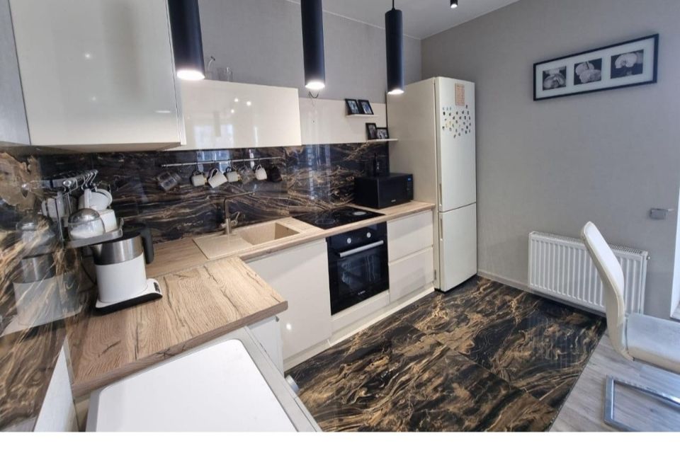 Продаётся 2-комнатная квартира, 61.2 м²