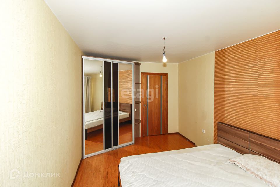Продаётся 2-комнатная квартира, 73.2 м²