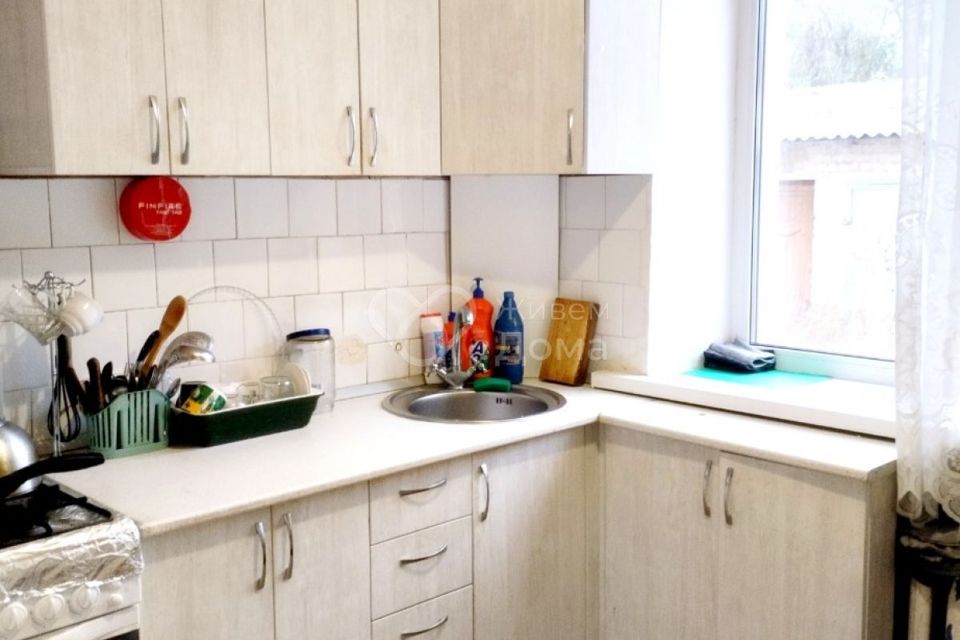 Продаётся 2-комнатная квартира, 43.8 м²