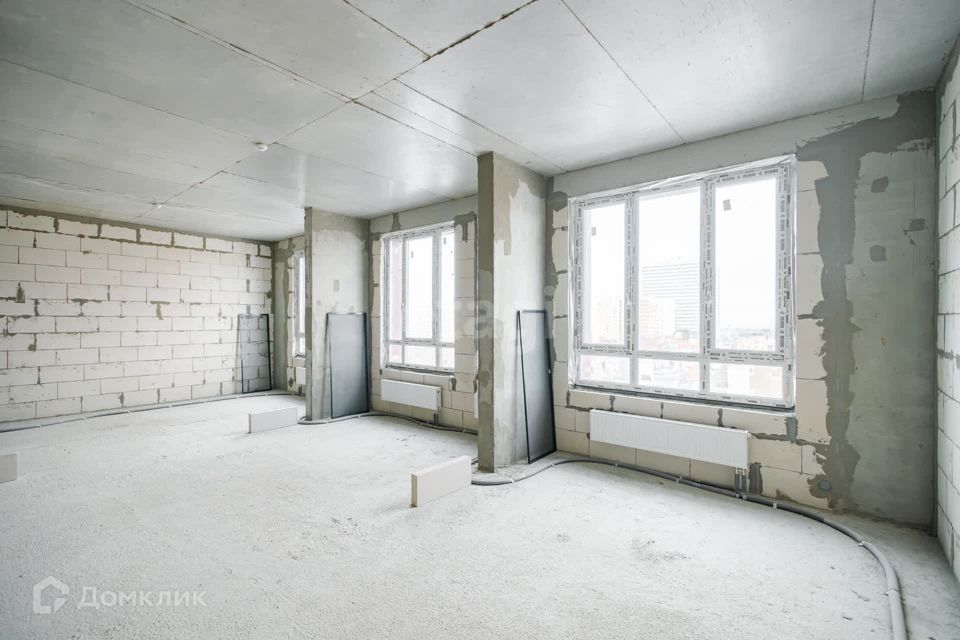 Продаётся 2-комнатная квартира, 81.1 м²