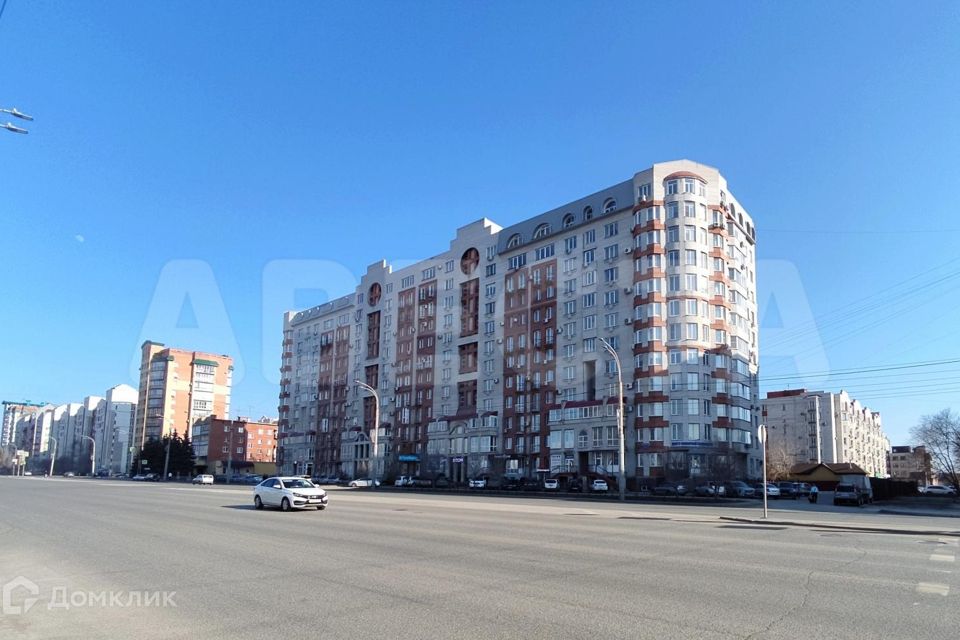 Продаётся 3-комнатная квартира, 117.8 м²