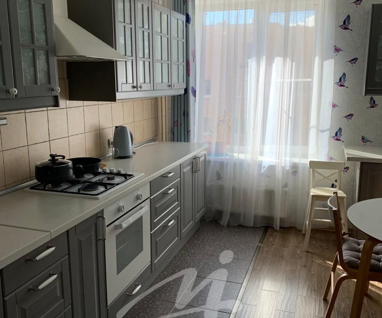 Сдаётся 3-комнатная квартира, 85 м²