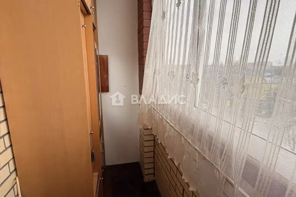 Продаётся 1-комнатная квартира, 42 м²