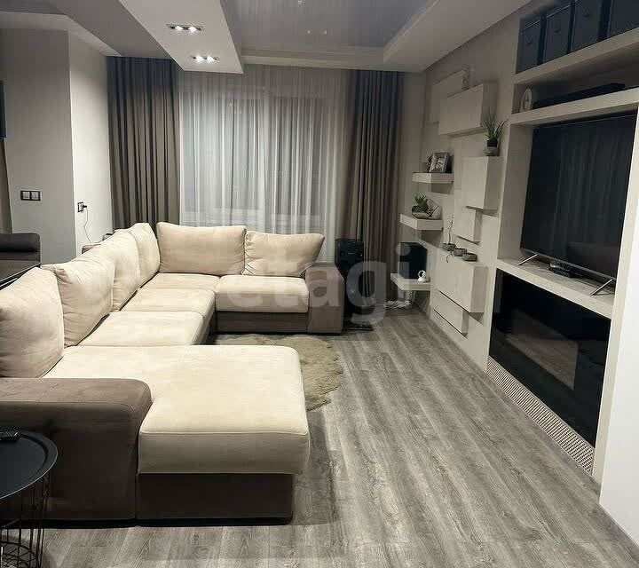 Продаётся 3-комнатная квартира, 96 м²