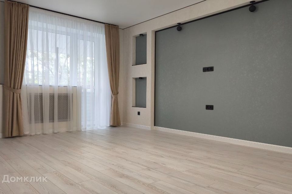 Продаётся 3-комнатная квартира, 55.4 м²