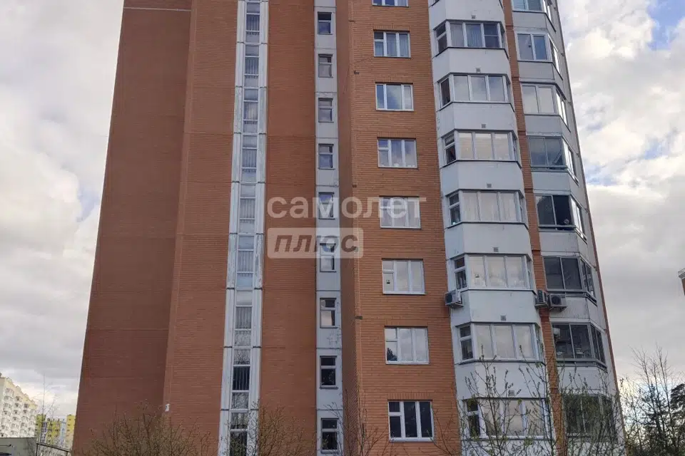 Продаётся 1-комнатная квартира, 37.8 м²