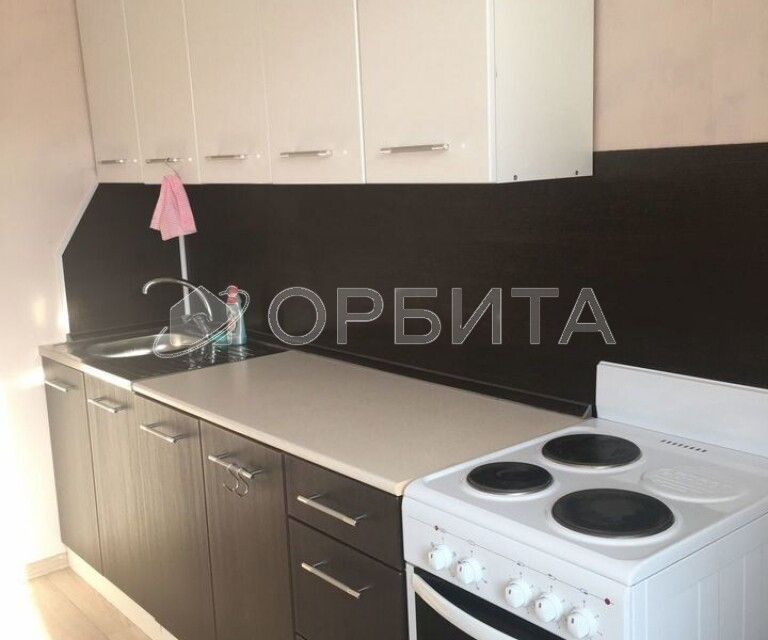 Продаётся 1-комнатная квартира, 42 м²