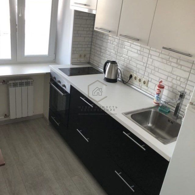 Сдаётся 1-комнатная квартира, 32 м²