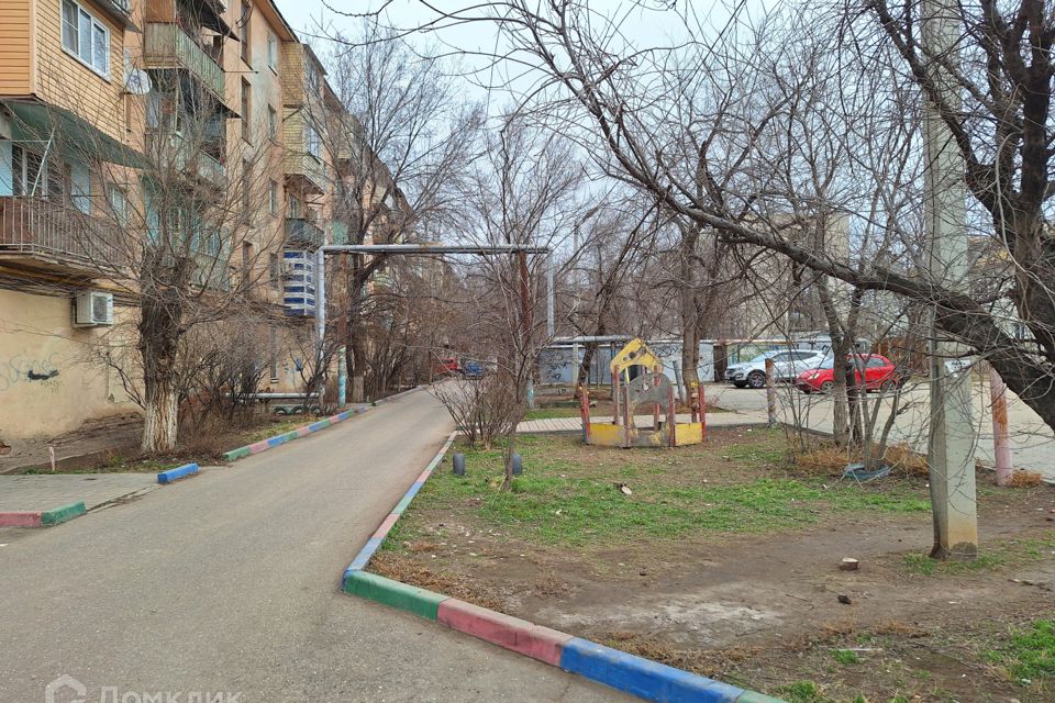 Продаётся 3-комнатная квартира, 54.9 м²