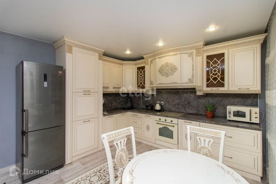 Продаётся 1-комнатная квартира, 48.1 м²