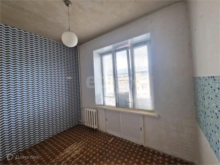 Продаётся 1-комнатная квартира, 42.4 м²