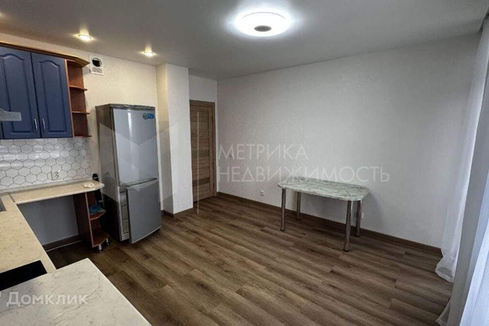 Продаётся 1-комнатная квартира, 40.2 м²