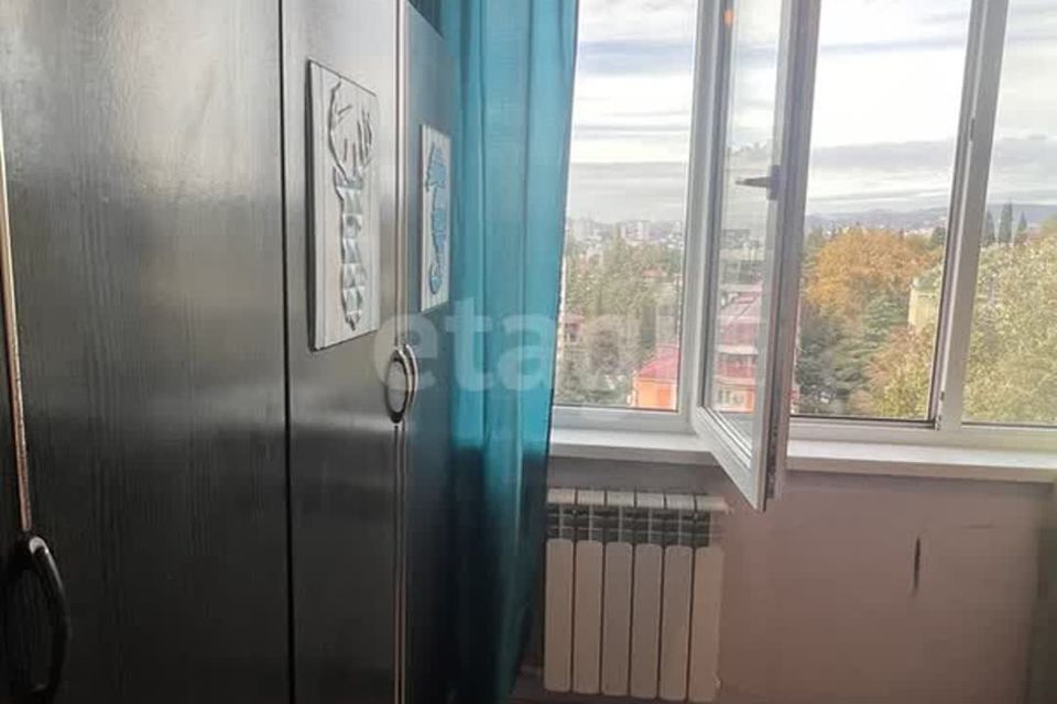 Продаётся 5-комнатная квартира, 132 м²