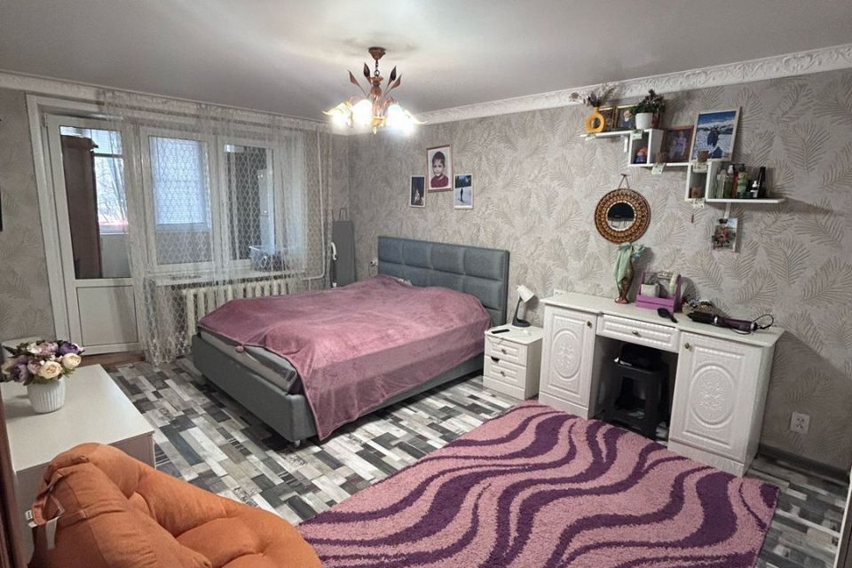 Продаётся 3-комнатная квартира, 58.8 м²