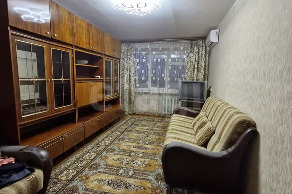 Продаётся 3-комнатная квартира, 61.2 м²
