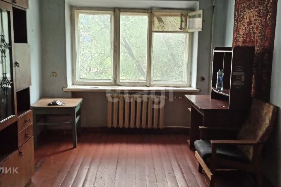 Продаётся 2-комнатная квартира, 42.8 м²