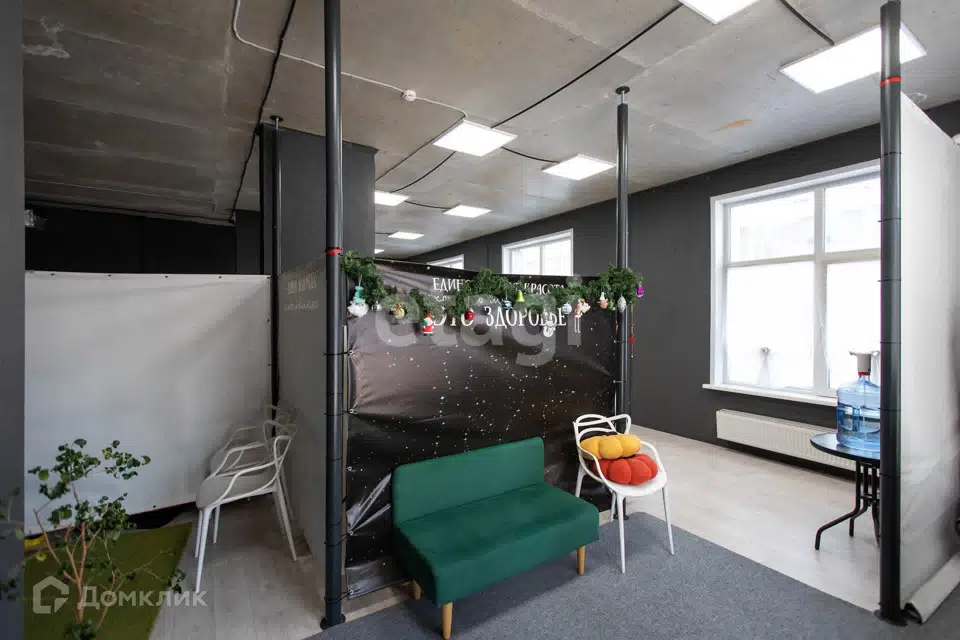 Сдаётся помещение своб. назначения, 90 м²