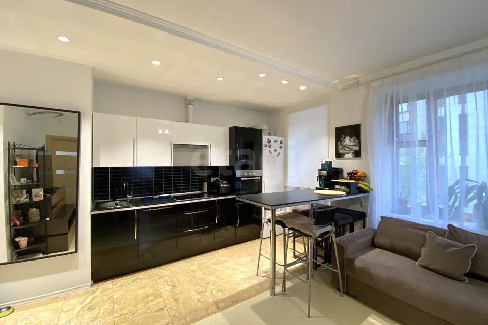 Продаётся 2-комнатная квартира, 46.2 м²